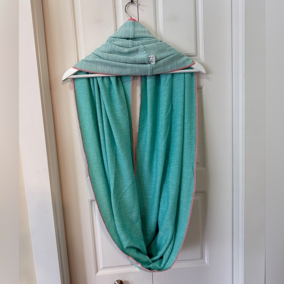 Chic Mint Green Infinity Scarf | O/S - Picture 4 of 5